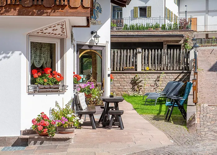 Bed and Breakfast Garni Crepaz Selva di Val Gardena